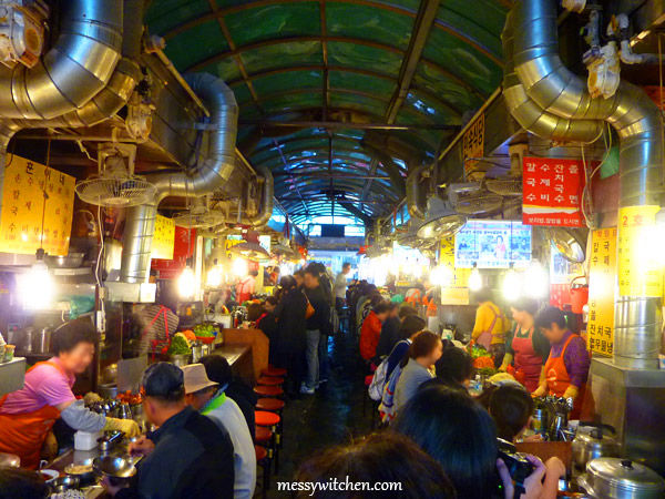 Kalguksu Alley @ Namdaemun Market, Seoul, South Korea